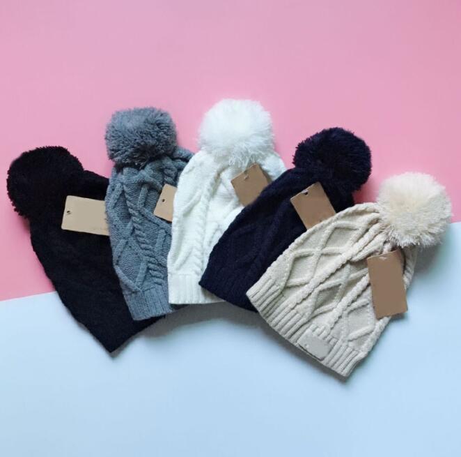 

New Autumn And Winter Women Pompon Beanies Knitted Hats Luxury Cap Ladies Fashion Accessories 5 color, Yellow