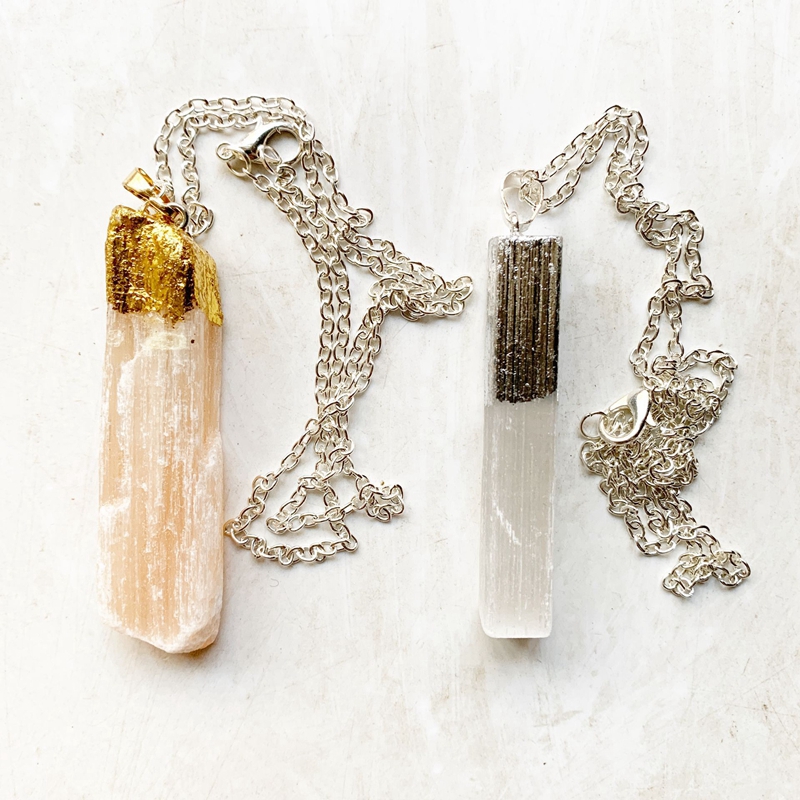 

Natural Selenite Crystal Pendant Necklace Healing Stone Necklace Chain Jewelry Dropship 1pc