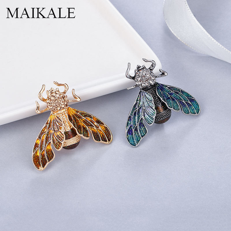 

MAIKALE Lovely Honeybee Brooch Pins Yellow Bee Broches Crystal Insect Brooches for Women Kids Girls Shirt Suit Bag Accessories