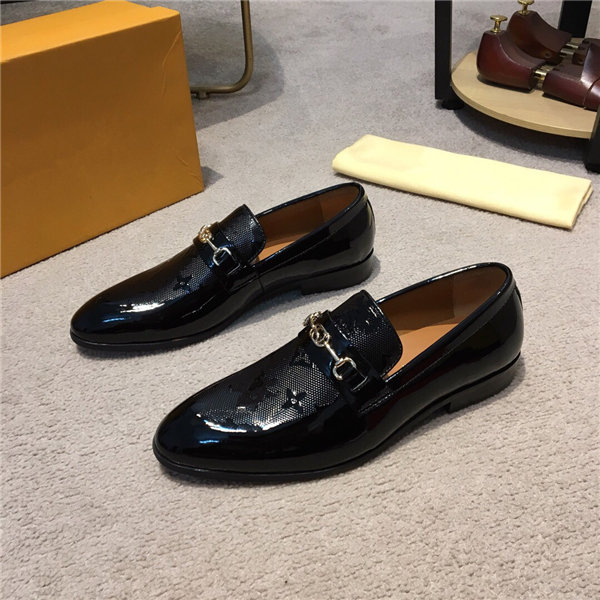 easy wear shoes for men