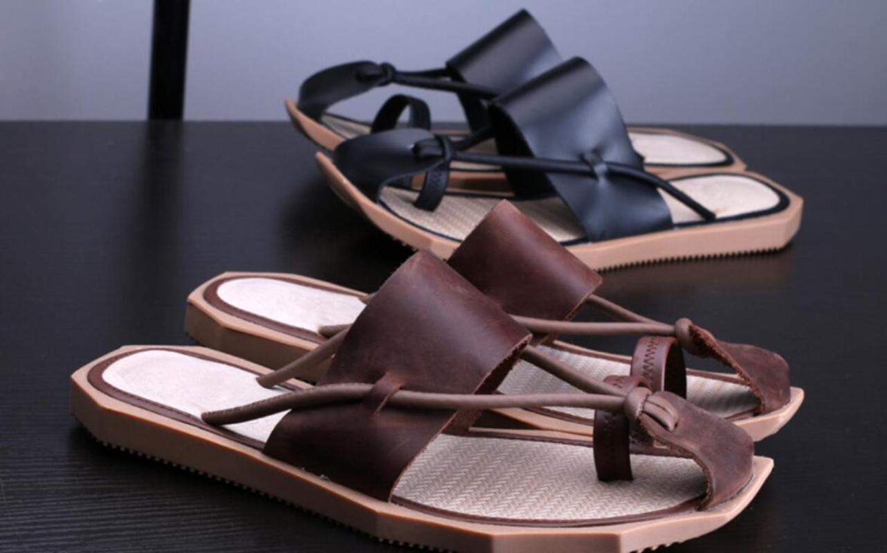 

Black Brown 2020 Gladiator Sandals Fashion Cutout Design Straps Summer Casual Beach Slippers Shoes Leather Italy Retro Shoes
