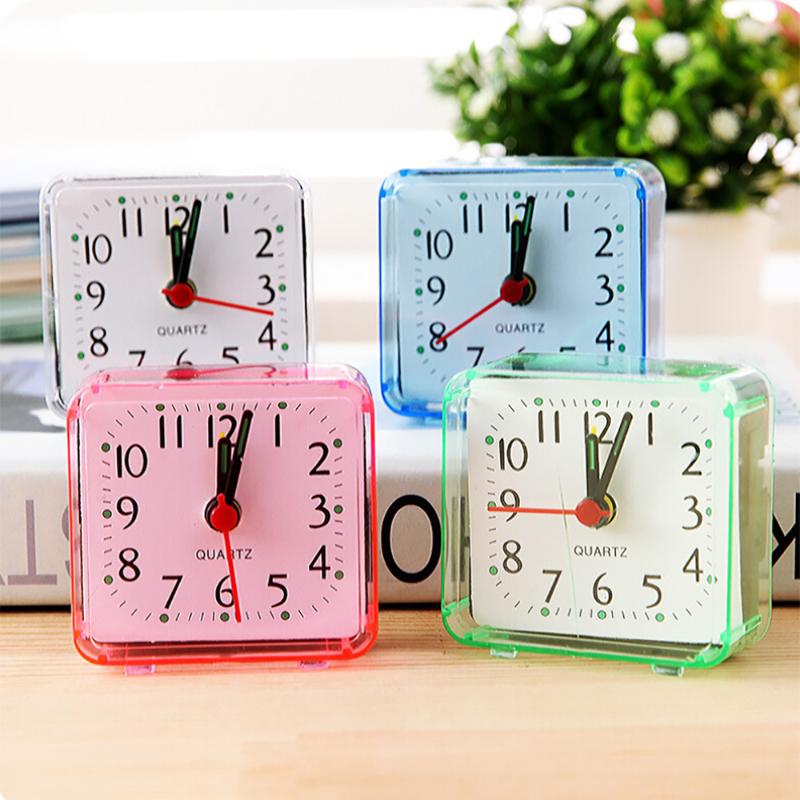 

C Square Small Bed Compact Travel Quartz Beep Alarm table Clock Portable Bedroom home decor Plastic Clock Living Room FN04