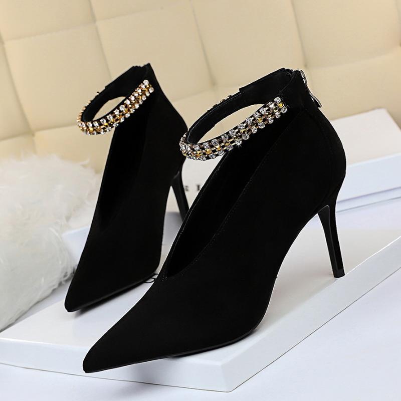 

European And American Style Sexy Nightclub Was Thin Banquet Women's Shoes Fine Heel High Heel V-shaped Rhinestone Word With Sing, Black