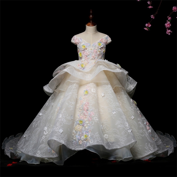 

Caustom made embroidery gown children girls party dress long train 0925, Beige
