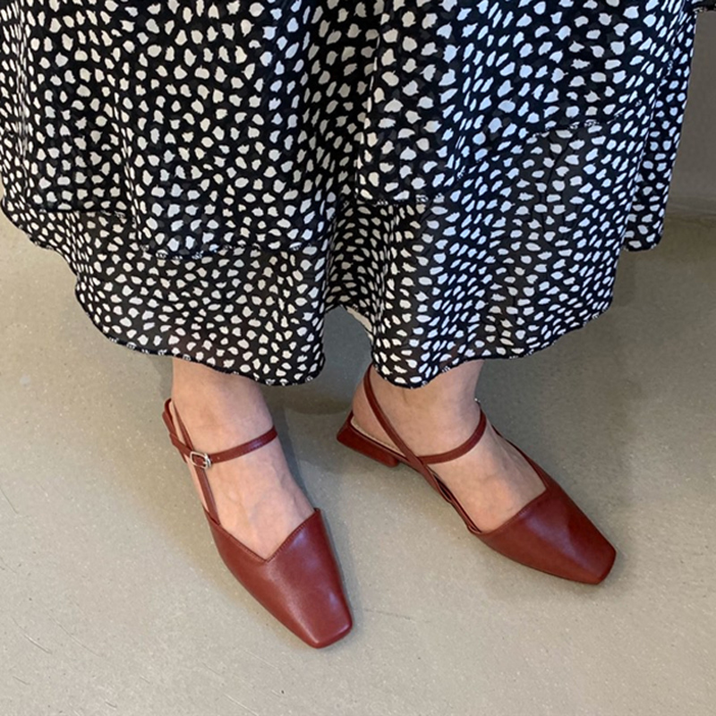 

Retro Irregular V mouth Mary Jane Women Sandals Fashion Low-Heeled Summer Casual Beach Shoes 2020 New Shallow Mouth Single Shoes, Black