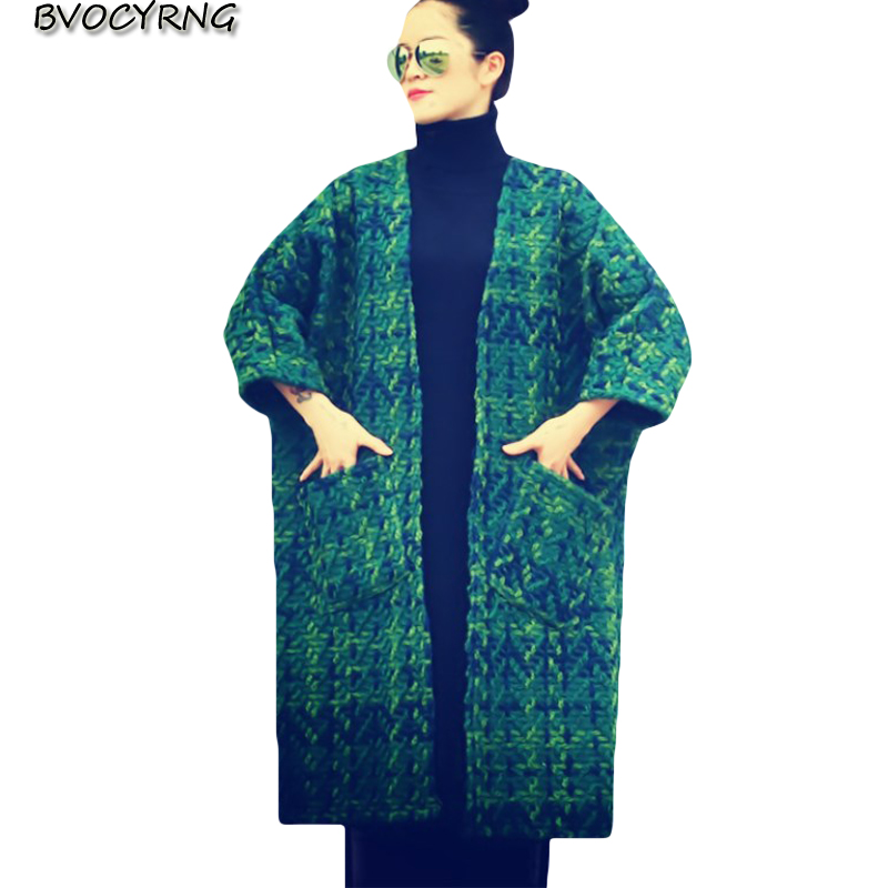 

new fashion woolen parka women autumn winter loose long jacket V-neck thick plaid outerwear bat sleeve cardigan coat female, Green