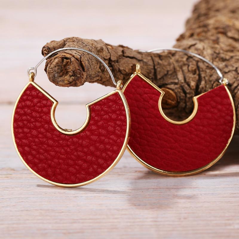 

Metal Leather Gold Hoop Earrings 2020 Fashion Snake PU Leather Zinc Alloy Geometric C Earrings for Women Jewelry Gifts