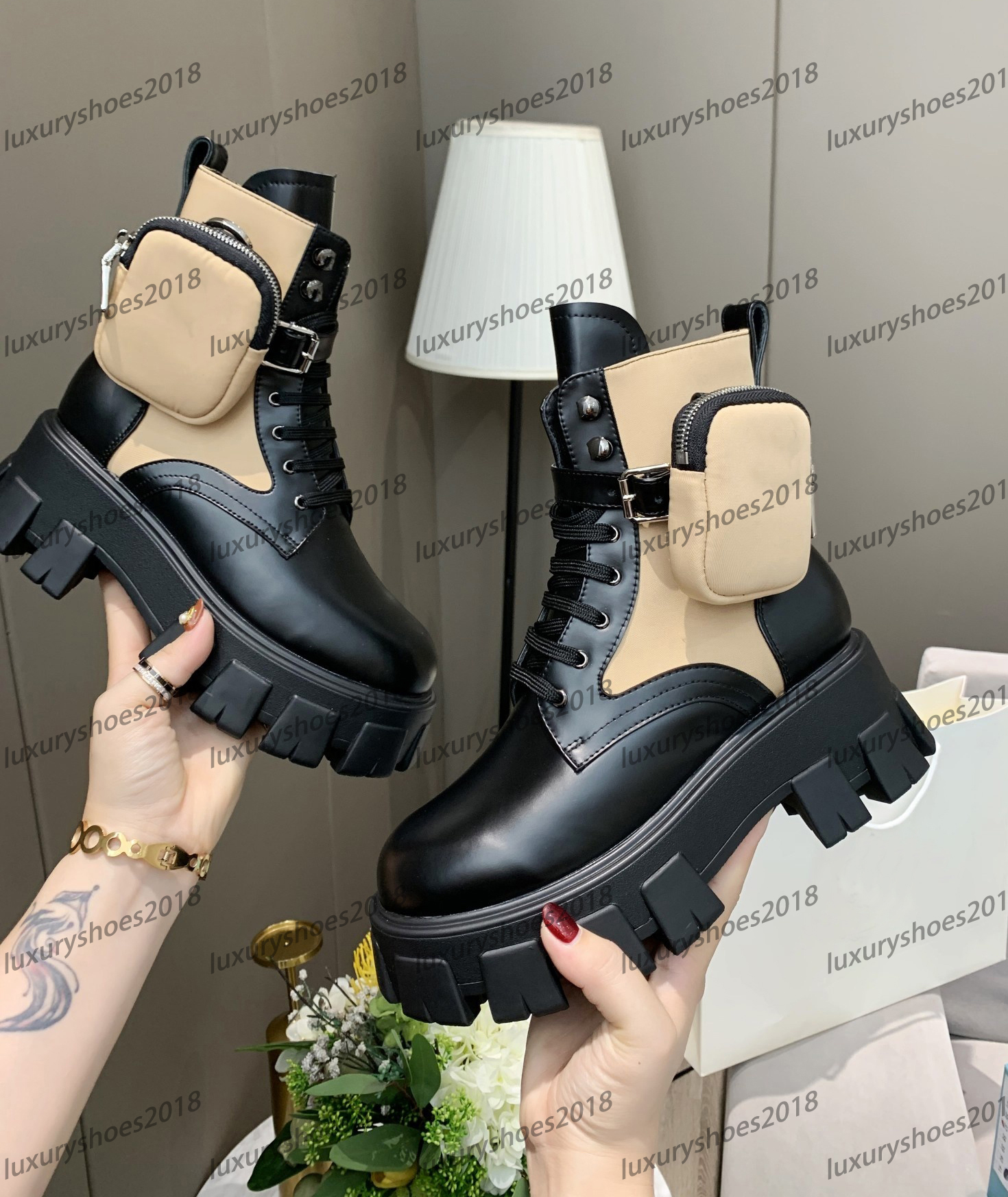 sapatenis florido masculino