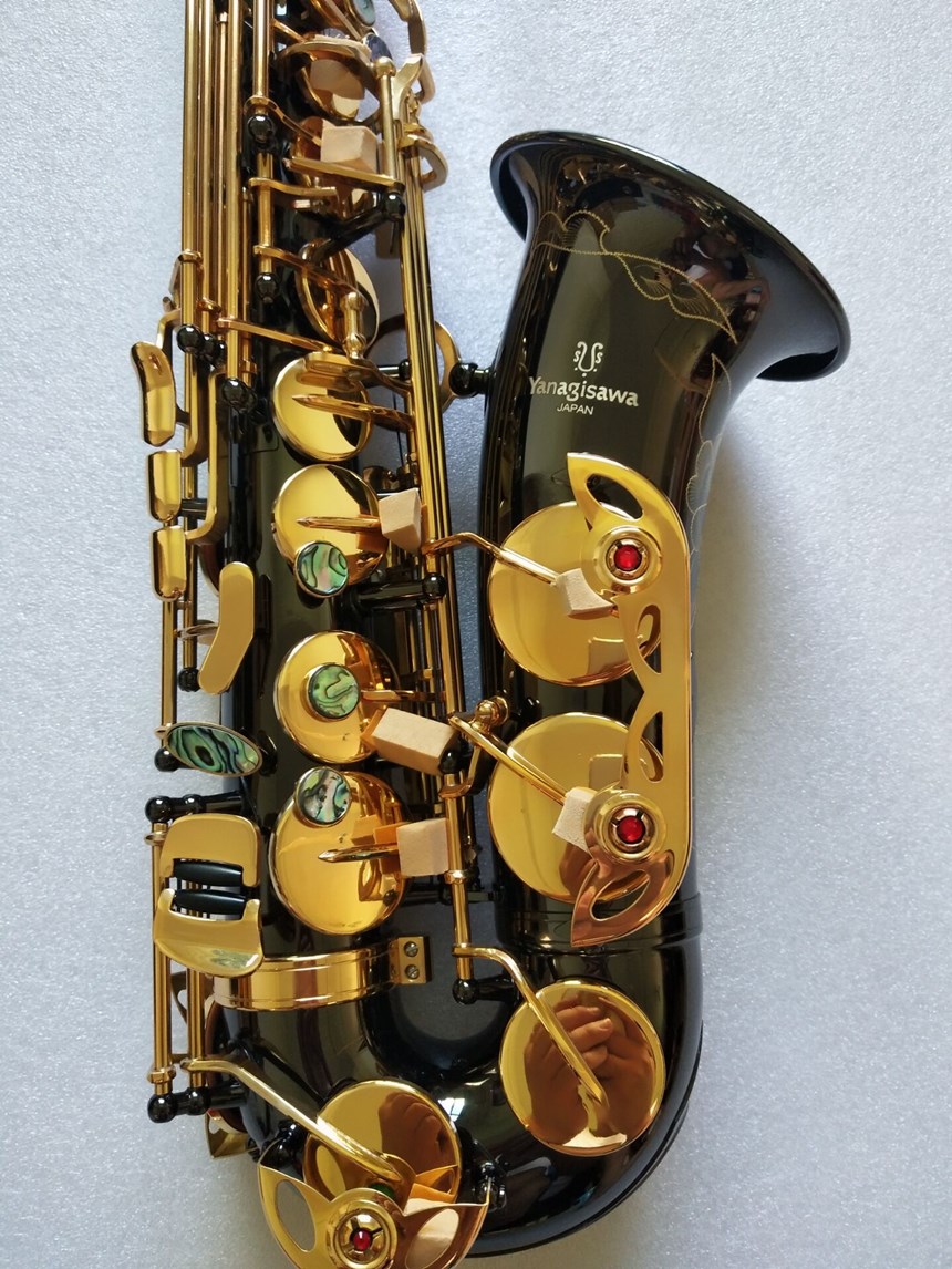 Black Yanagisawa Eb Alto Saxophone Music Golden key Japan A-992 Alto saxophone playing instruments professional-image-571493036