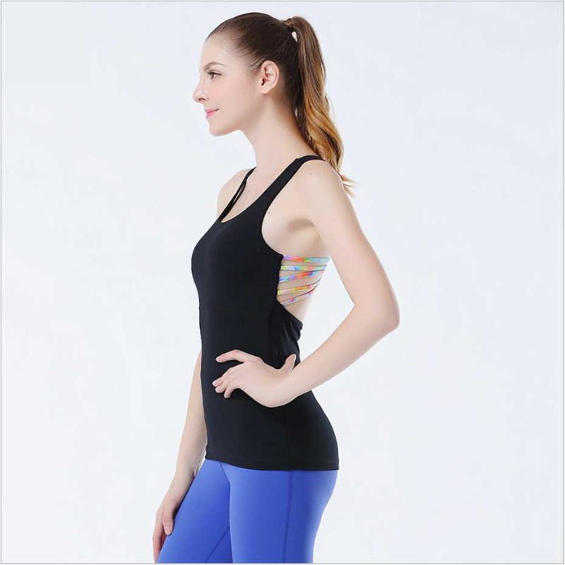 

SzBlaZe Cross Back High Impact Sport Shirt with Removable Pads Sleeveless Top For Yoga Running Workout Gym Activewear, Black and white back