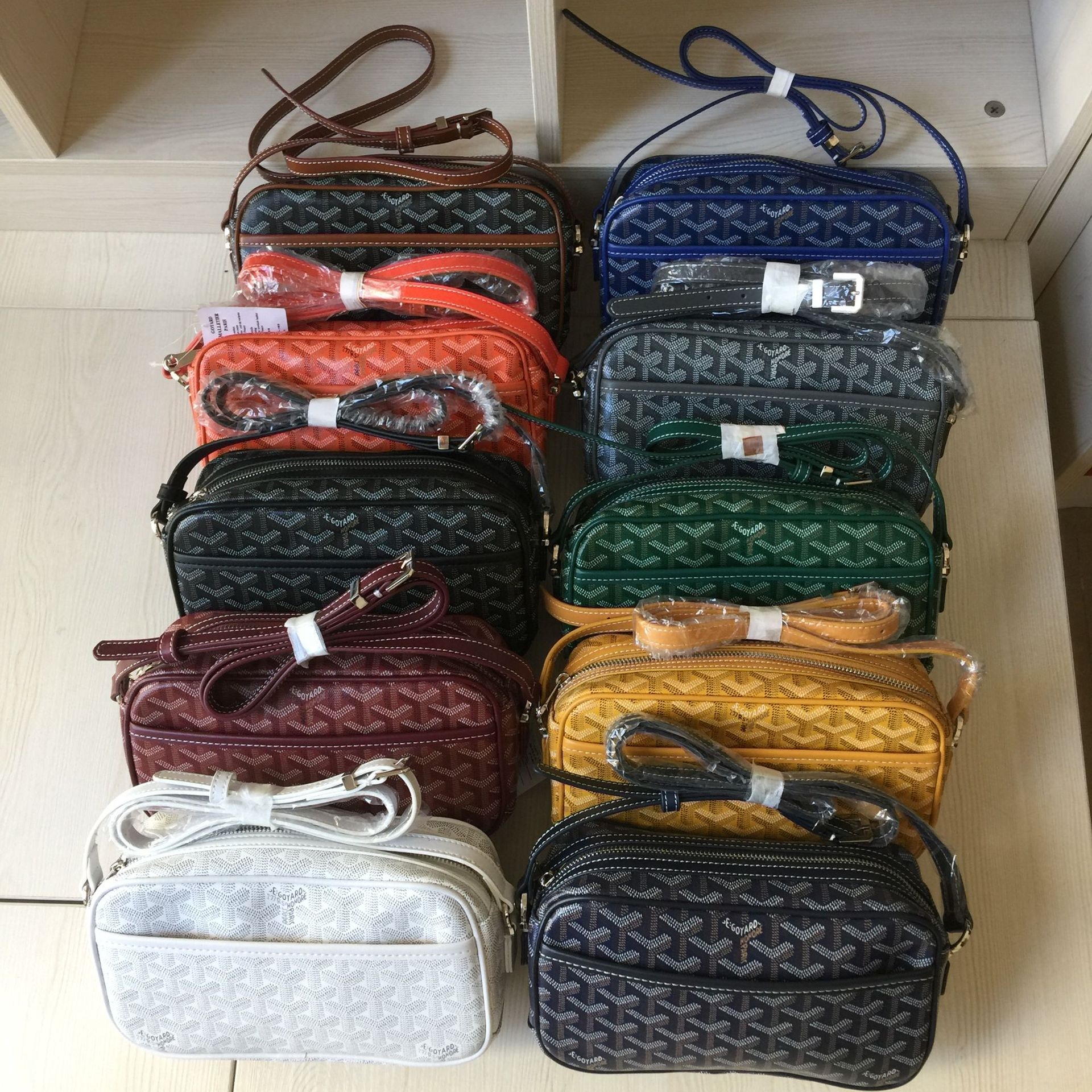 

Goya Bag Crossbody South Shoulder Square Leather Camera Bag Small Teeth Camera Small East Korea Eiogc Square Gate Dog Aurcp, Red;black