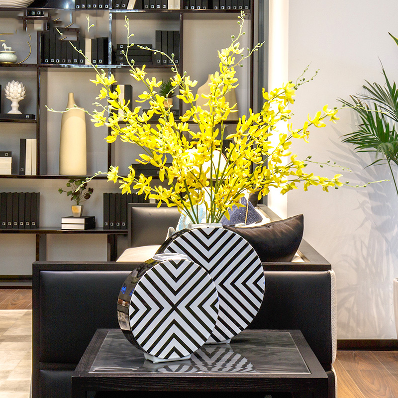 

Nordic Classic Black And White Stripe Ceramic Vase Decor Home Living Room Cabinet Table Decor Porcelain Ornament Accessories