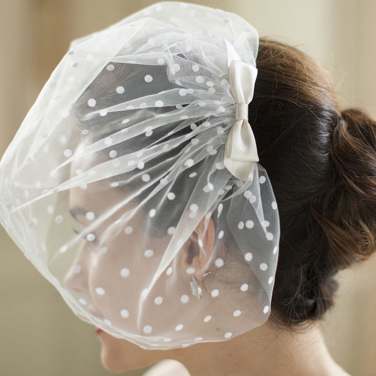 

In Stock 2020 Wedding Bridal Hats Vintage Wedding Bridal Hair Accessories Flower Tulle Birdcage Veil Headpiece Head Veil