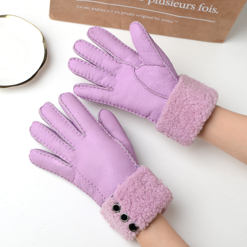 

Winter leather glove green red Sheepskin fur woman RED gloves for Riding