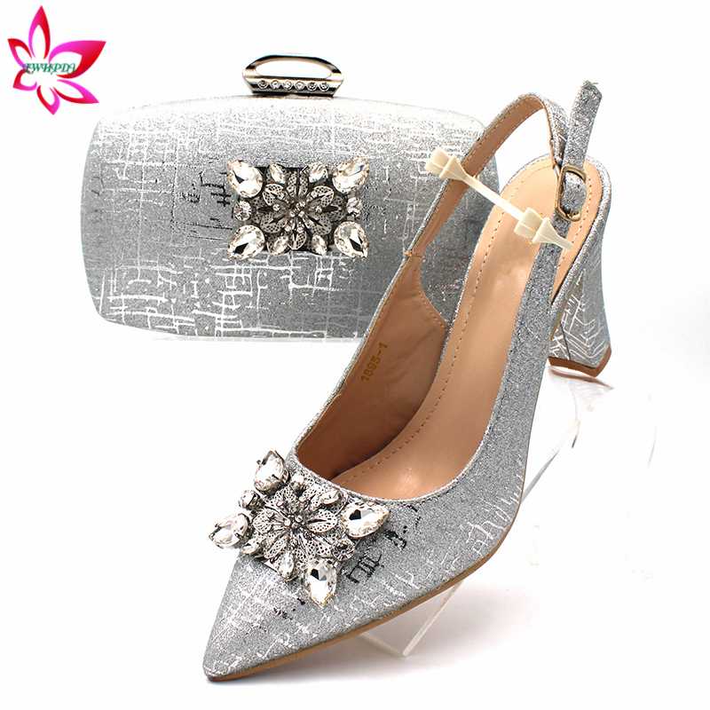 

2020 Leisure Style Nigerian Women Shoes and Bag Set in Silver Color High Quality with Shinning Crystal for Wedding, Champagne