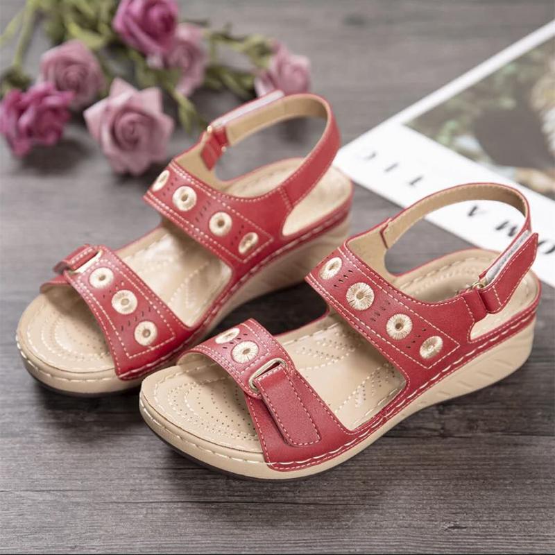 

Summer Women Sandals Casual Comfortable Red Black PU Leather Flat Sandals Lady 2020Woman Sandalias zapatos de mujer