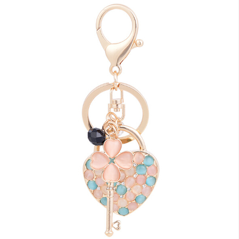 

New Fashion Love Keys Rhinestone Crystal Keychain Metal Key Holder Chains Handbag Car Keyrings Gift Women Wholesale
