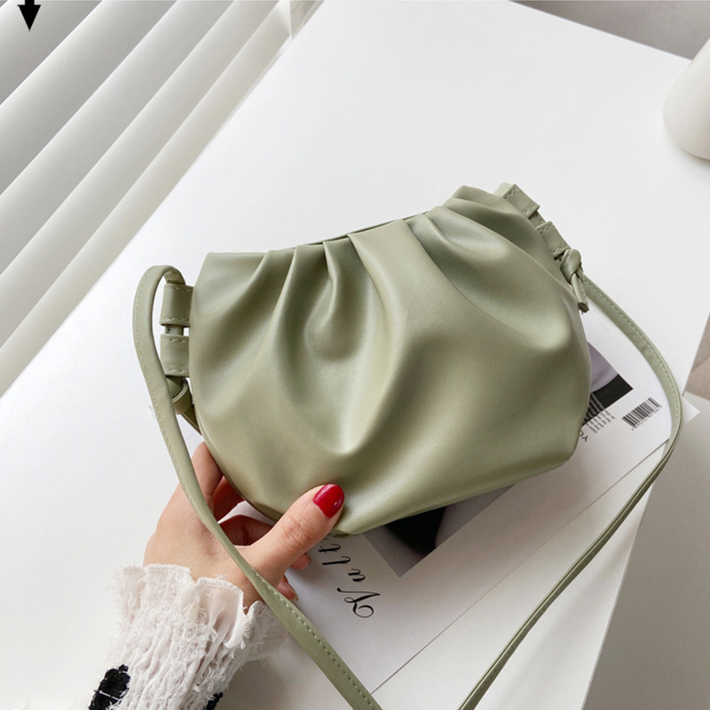 

Luxury Fashion Women Crossbody Bag Cloud Design Messenger Bags Soft PU Leather Shoulder Bags For Ladies Mini Handbags Purse Tote, Black