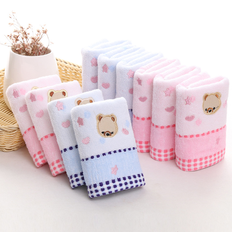 

Pure Cotton Cartoon Romantic Bear Jacquard Young Face Towel Soft Absorbent Cute Small Tower Beach Towels Bathroom Towels