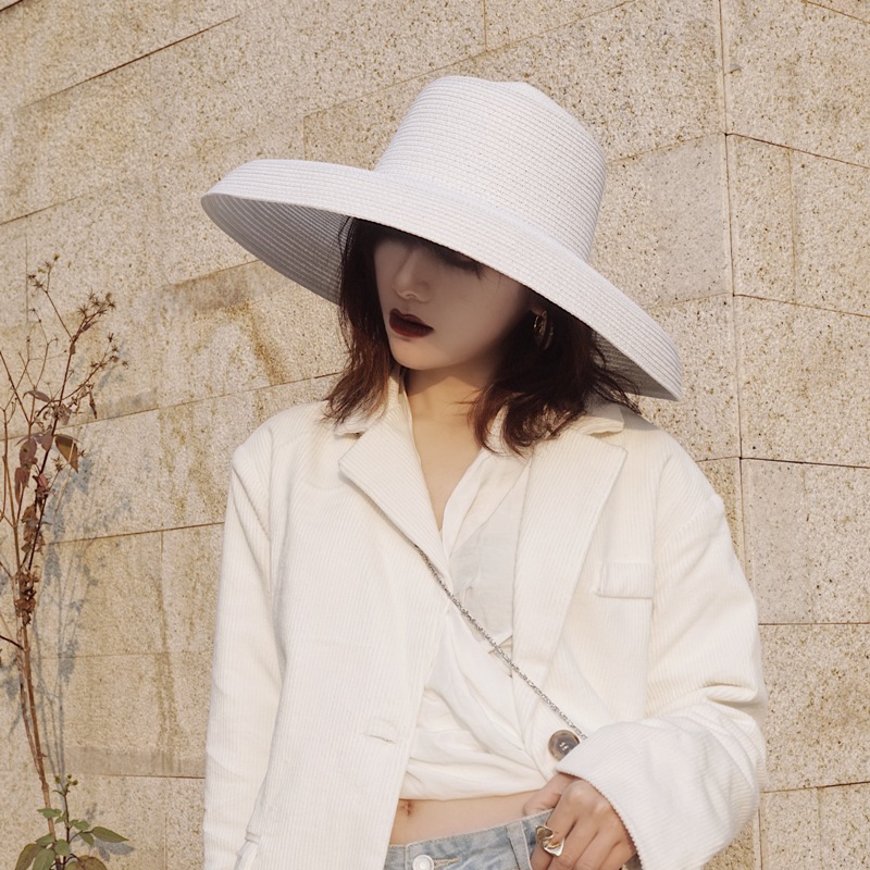 

Foreign trade original summer female French retro black oversized eaves Hepburn vacation beach sunshade orange sun straw hat, White