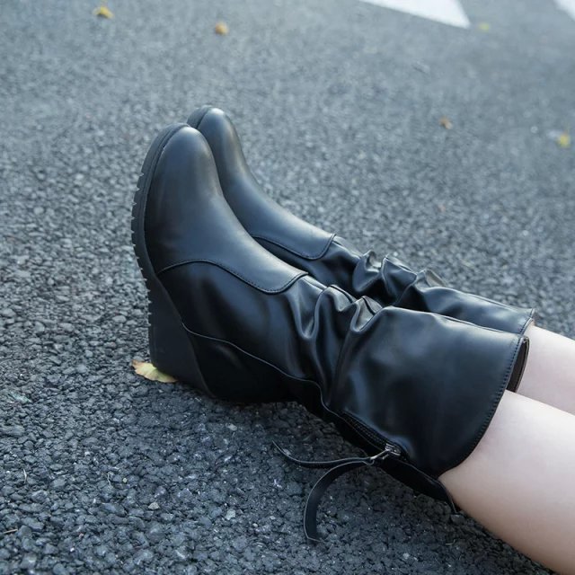 

2020 Winter New Slope Inner Heightening Women's Boots with Cylindrical Head Boots and Women's Single, Black