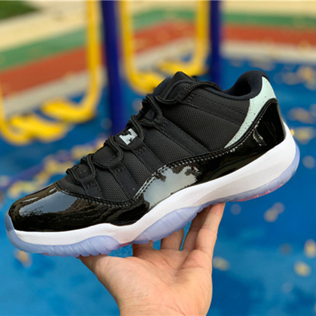 

jumpman 11 retro low infrared 528895 023 black infrared 23 pure platinum big size gym shoes mens shoes men tennis shoes schoenen