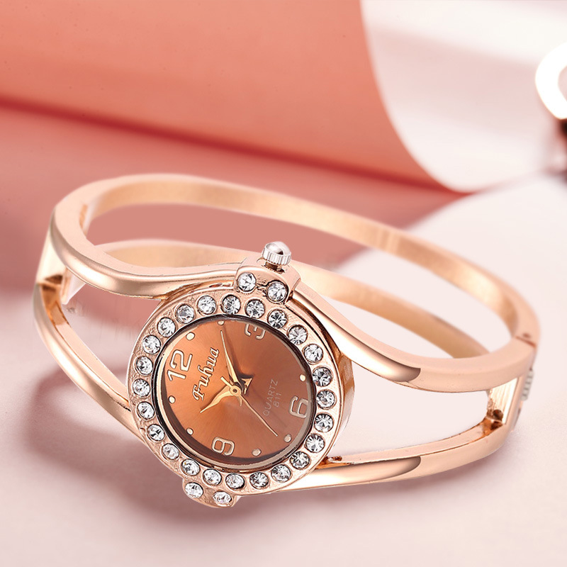 

Casual Arrivals Time-Limited Fashion Designers Big Sales Style Watches Rose Gold Women Crystal Bracelet Watch Work Girl Wristwatch Wholesale Wristwatches