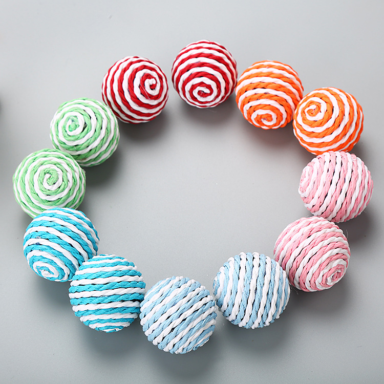 

Hot sell pet toy New pet cat toy 4CM multicolor paper rope+plastic ball cute fresh candy color for 5pcs