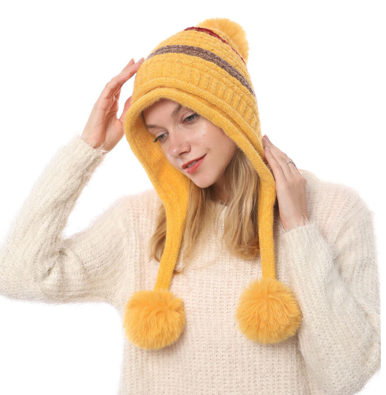 

2020 New Arrival Women Winter Fur Pom Pom 3 Ball Knit Fur Ball Beanie Girls Warm Ski Cap, White