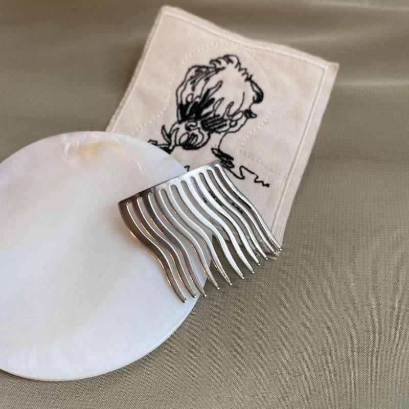 

2pcs Cute Bangs Clip Hairpin Alloy Lightweight No Fade Hair Clip Hair Accessories for Girls Women C44