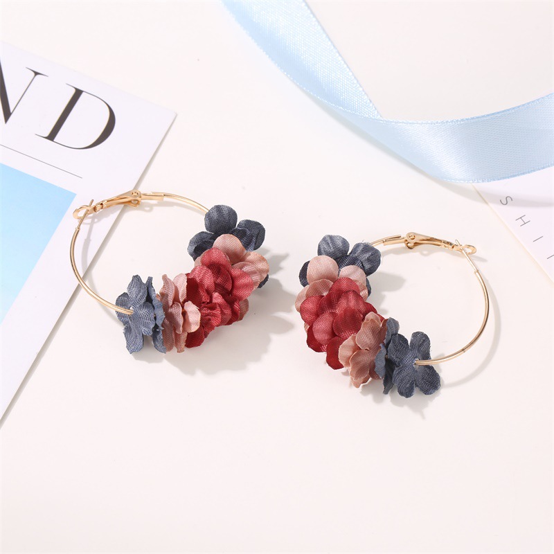 

Korean Style Flower Big Gold Hoop Earrings For Women Large Circle Earrings Hoops Fashion Jewelry Dangle Ear Rings Bijoux Gifts