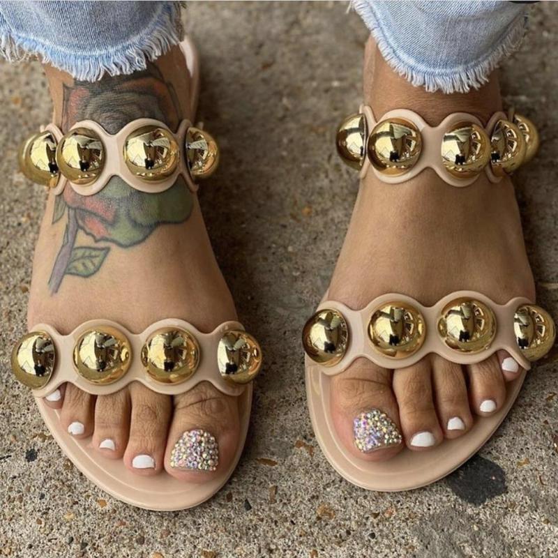 

2020 New Fashion Summer Slippers Women Flats With Metal Decoration Casual Slides Shoes For Woman Plus Size 41 42 43, Black