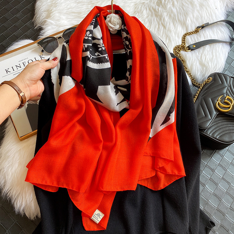 

Hot Sale 2020 New Women Hijab Winter Cotton Feel Stripe Scarf Foulard Femme Scarves Female Beach Shawl Bandana