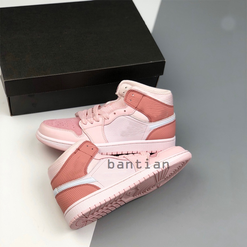 

2020 New high quality 1 Mid WMNS Digital Pink Women Sneakers 2020 Basketball Shoes Designer Girls Baskets 1s des chaussures zapatos