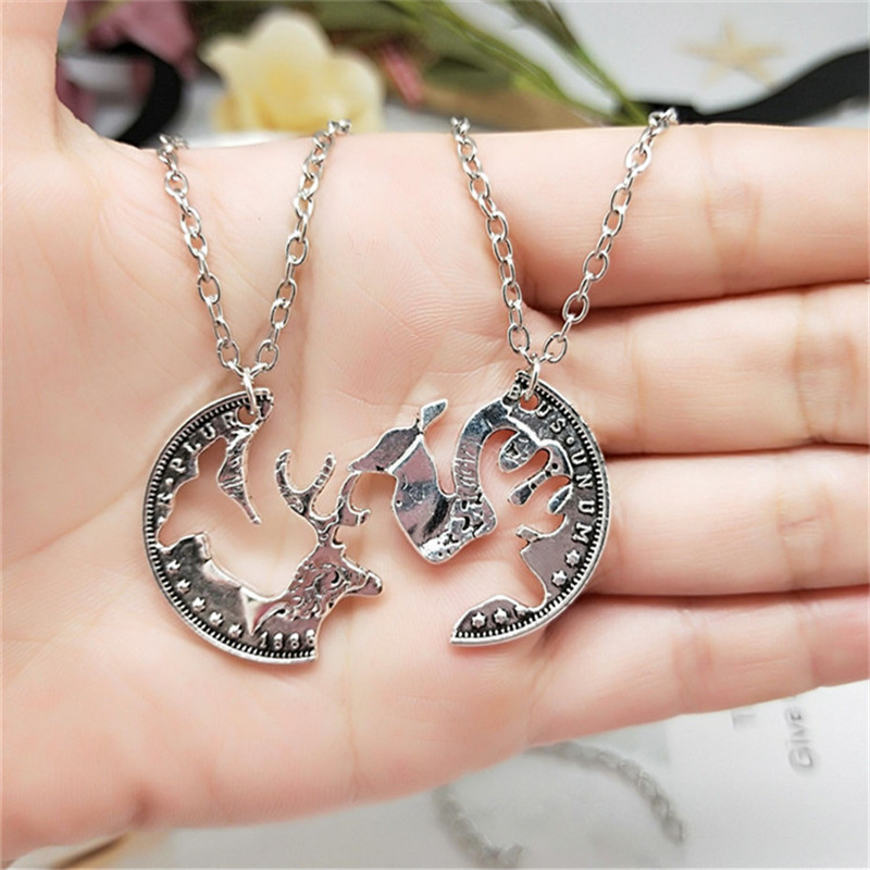 

2Pcs/set Vintage Elk Pendant Necklace For Women Couple Lover Statement Choker Necklace Jewelry Friendship Gift