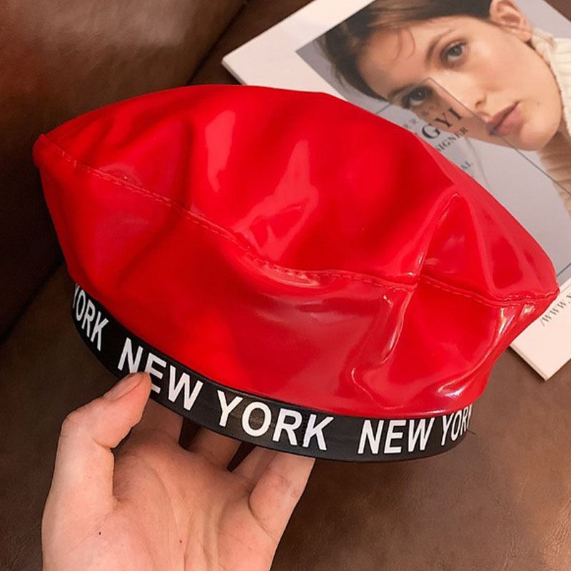 

Berets Trendy Reflective Letter Printed Hats Wild Elegant Texture Painter For Women Fashion Solid Color Holiday Gift