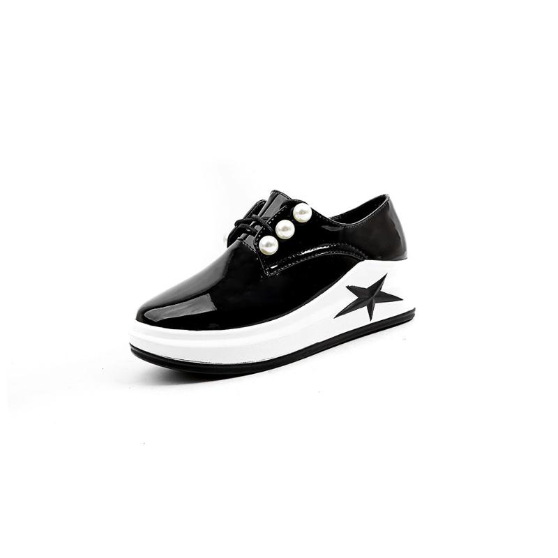 

The spring and autumn period and the type of pearl pearl with leisure shoes size code 31 18313-45 leather students thick soles, Paint black