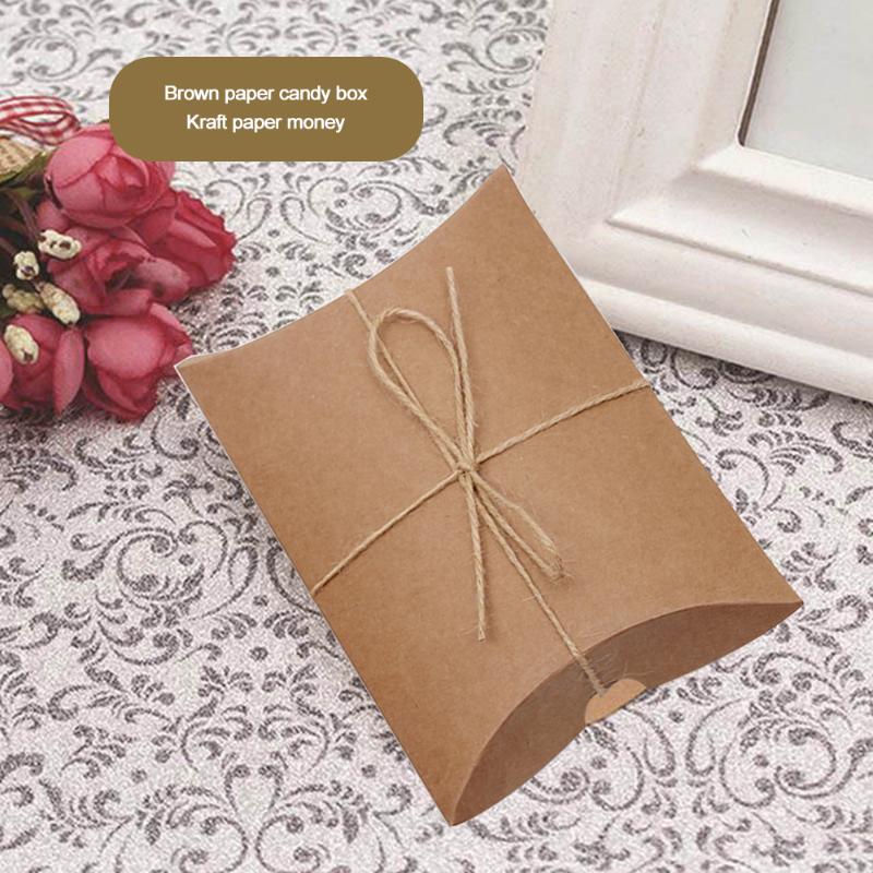 

50pcs Favor Candy Box Bag New Craft Paper Pillow Shape Wedding Favor Gift Boxes Pie Party Box Bags Eco Friendly Kraft Promotion