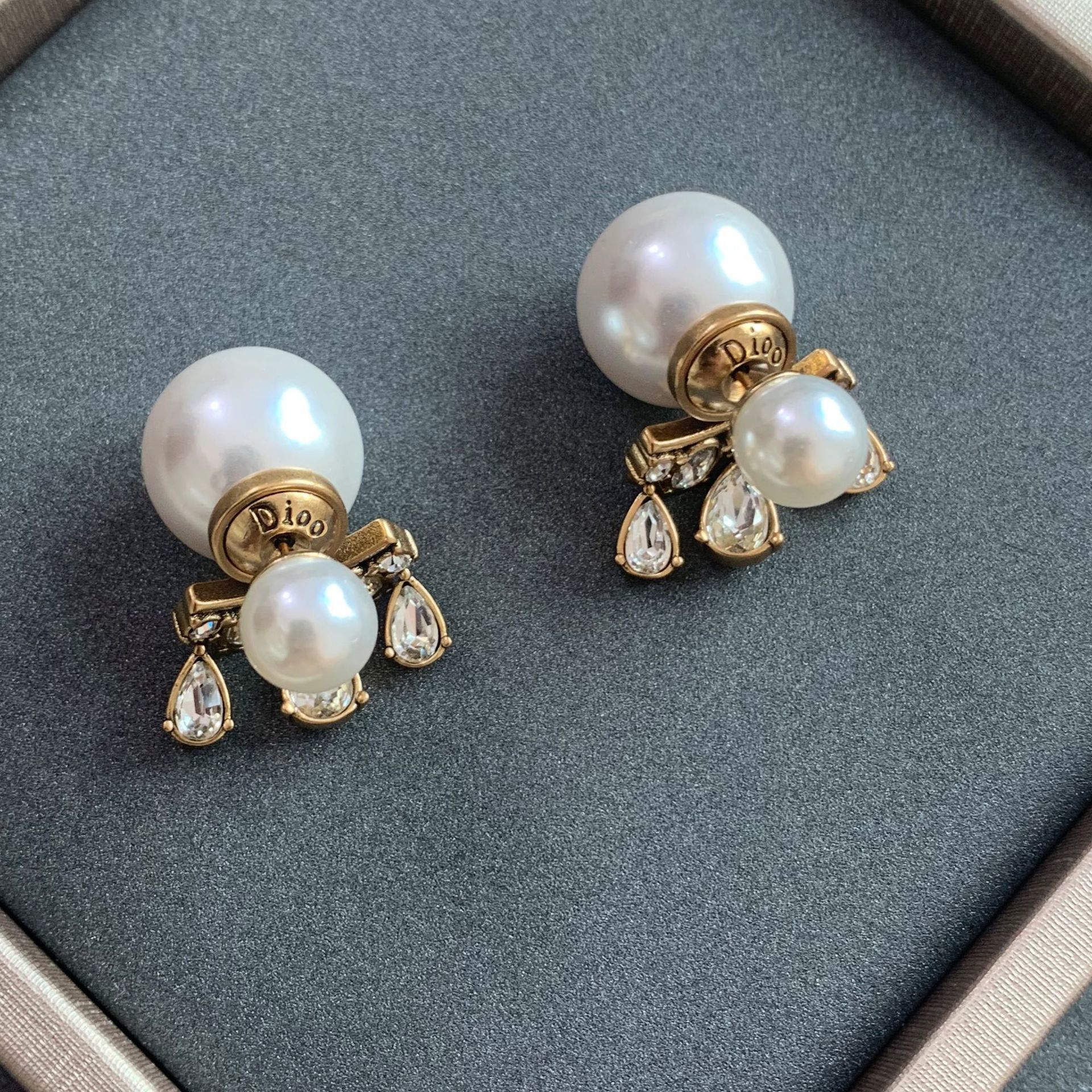 

D family 2020 new wheat ear tassel pearl earrings female Dijia Internet celebrity rear hanging pearl earrings