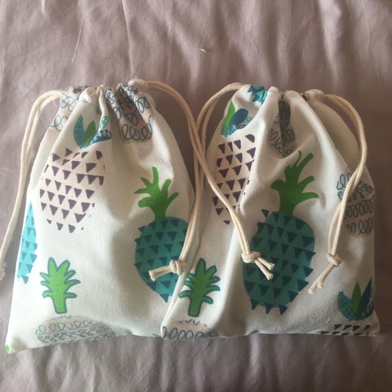 

Cotton Drawstring Pouch Home Organized Party Gift Bag Pineapple Blue 20312d