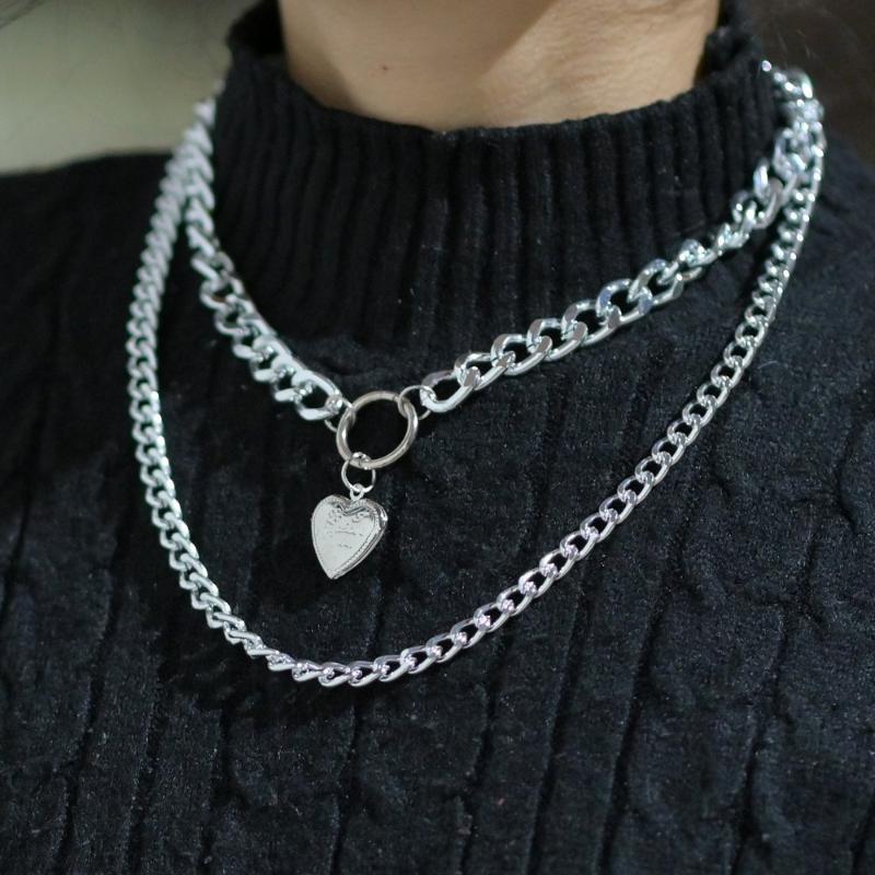 

2020 new ladies necklace jewelry retro love multi-layer pendant necklace women sweater chain ladies jewelry