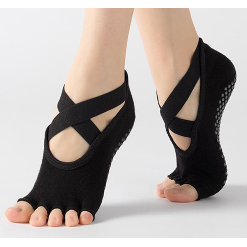 

Soft Yoga Socks Multicolor Non-Slip Sticky Barre Workout 5 Toes Socks with Cross Elastic Bandages for Women, Gray