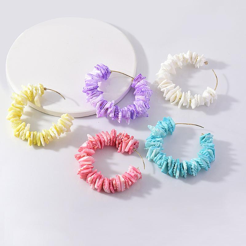 

Dvacaman Stylish C Shaped Shell Beaded Statement Earrings Geometric Hoop Earrings Wholesale Handmade Jewelry Party Bijoux Female