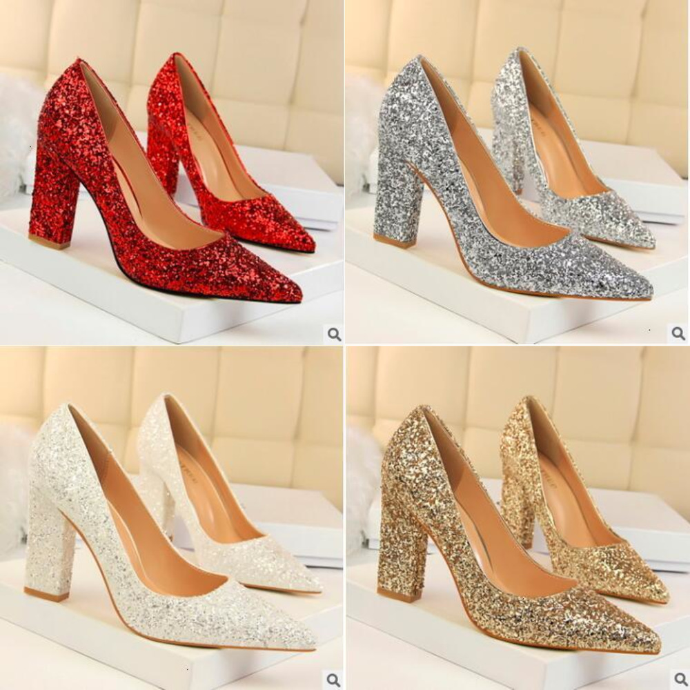 wholesale heels in bulk