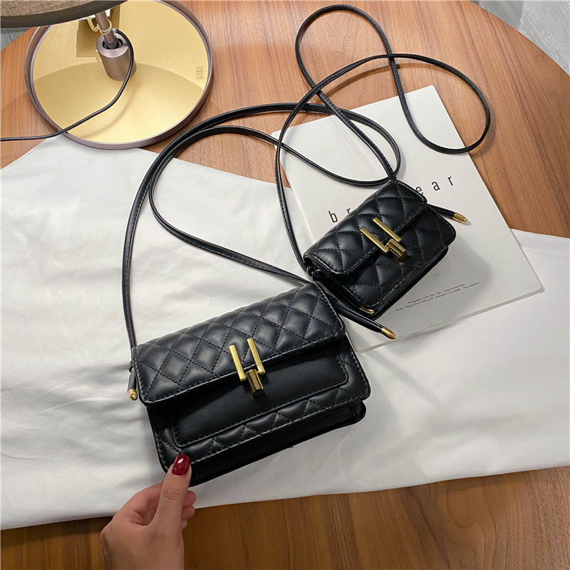 

Hot Selling Women Crossbody Bags Chain Bag Small Square Bag 2020 New Shoulder Korean Version of The Diamond Messenger Bags, Black