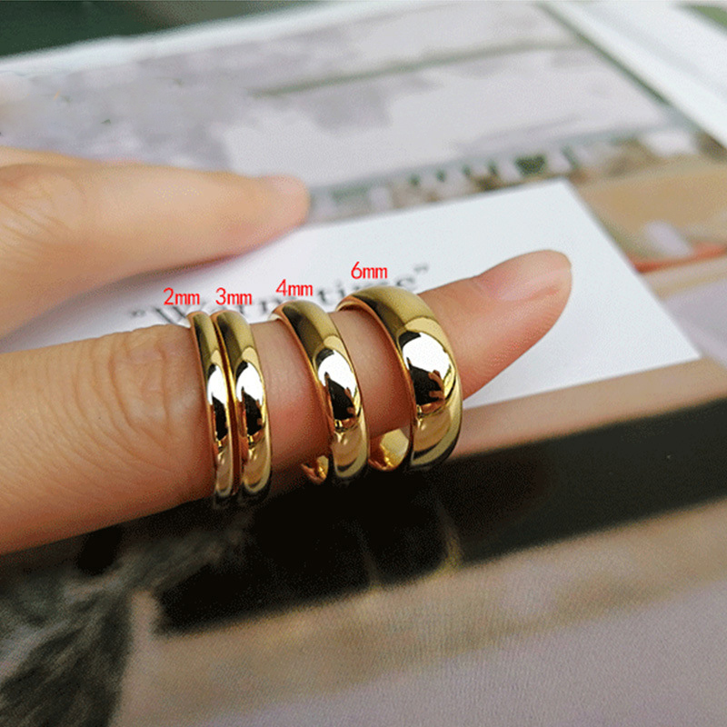 

Simple Gold Plated Unisex Band Rings for Couple Fashion Women Men Wedding Engagement Lover Finger Rings Jewelry Accessories