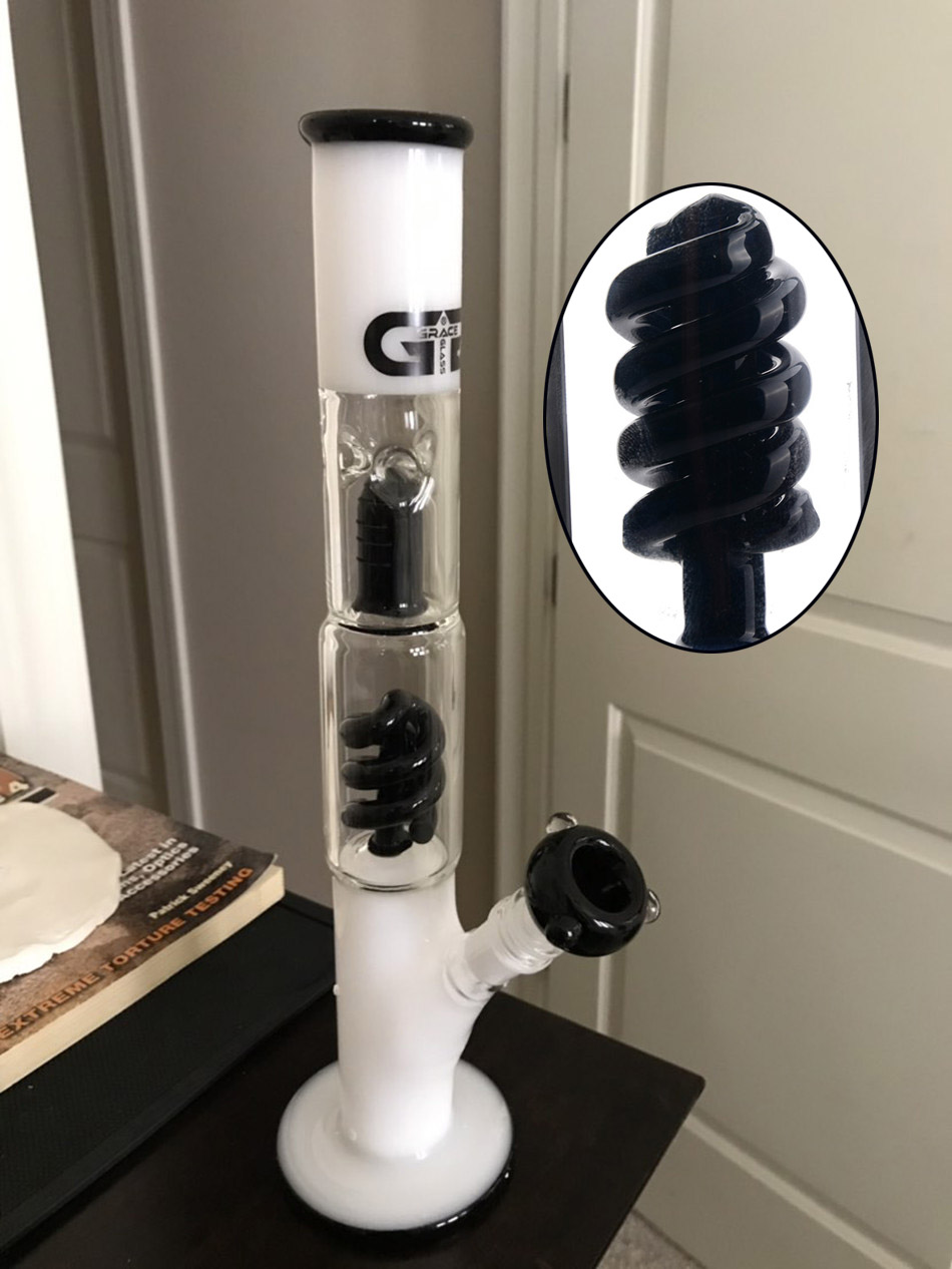

Freezable coil Glass Bubbler Downstem Perc Thick Glass Water Bongs Dabber Smoking Oil Burner Pipe Hookahs Dab rigs With 14mm bowl