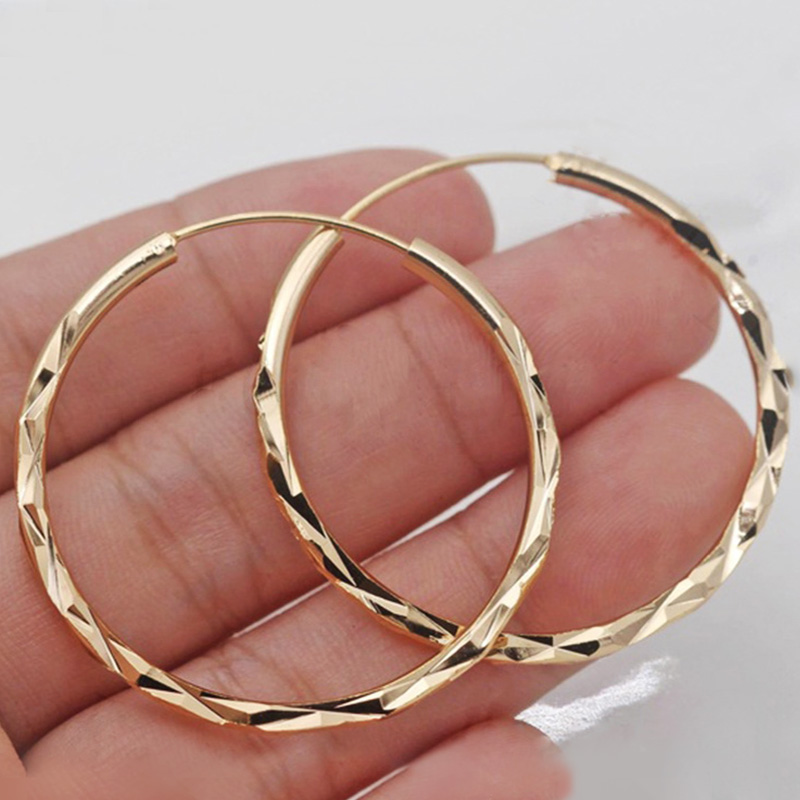 Junerain Brand Classic Simple Hoop Earring for Women Gold Color Geometric Pattern Suit Various Occasions Metal Versatile Female Jewelry-image-566059678