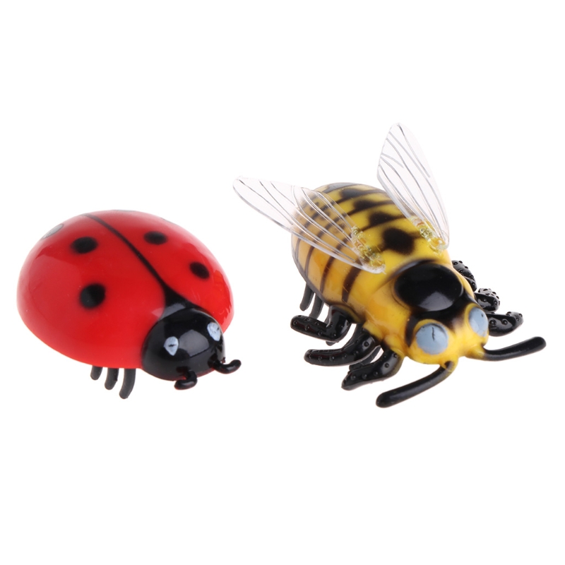 

New Mini Electric Dog Cat Pet Toy Interactive Cute Ladybird Beetle Shape Cat Toys Walking Insect Toys Supplies For