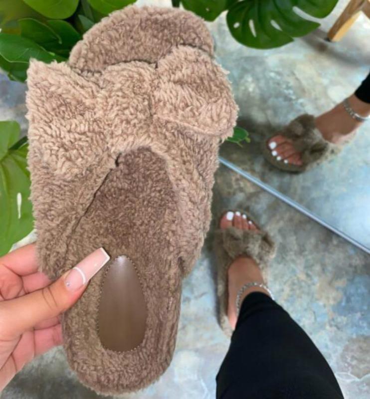 

2020 Fashion Outdoor Leisure Furry Flat Non-slip Slippers Soft Comfortable Spring Women Home Fur Bow Sandals, Brown